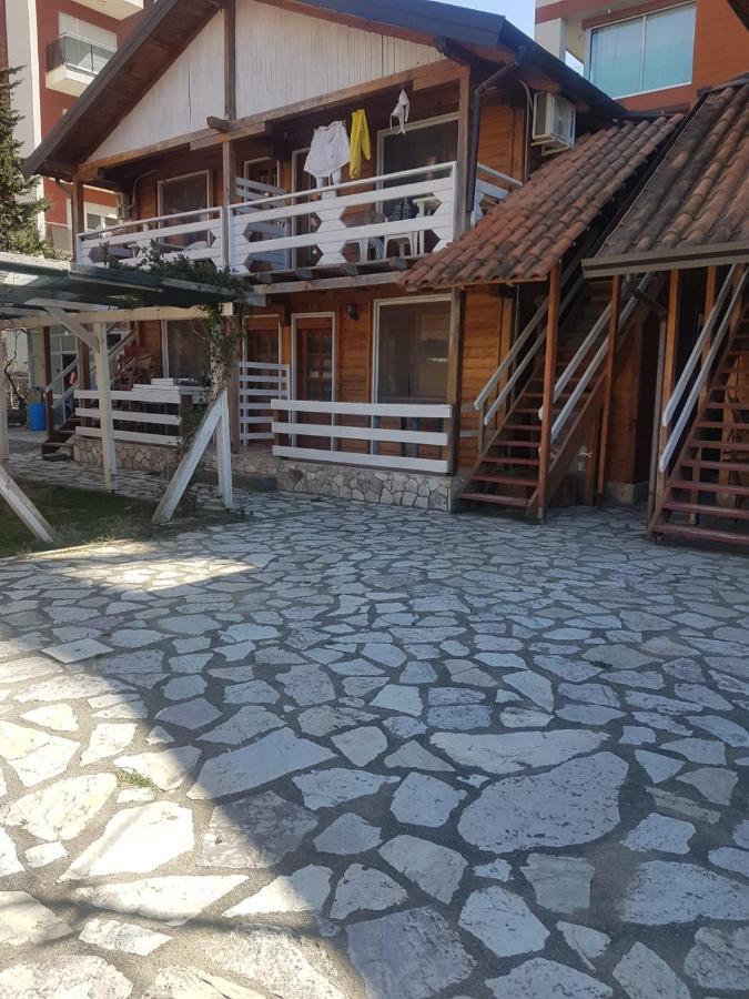 Bujtina E Zefit Skataj