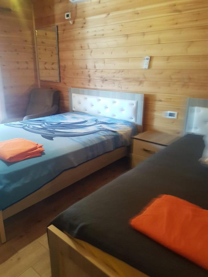Bujtina E Zefit *